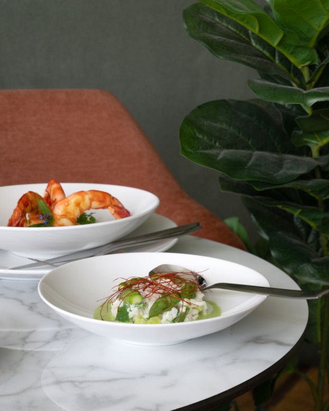 Assiette coupe plate ovale blanc porcelaine 23x18 cm Gusto Accolade